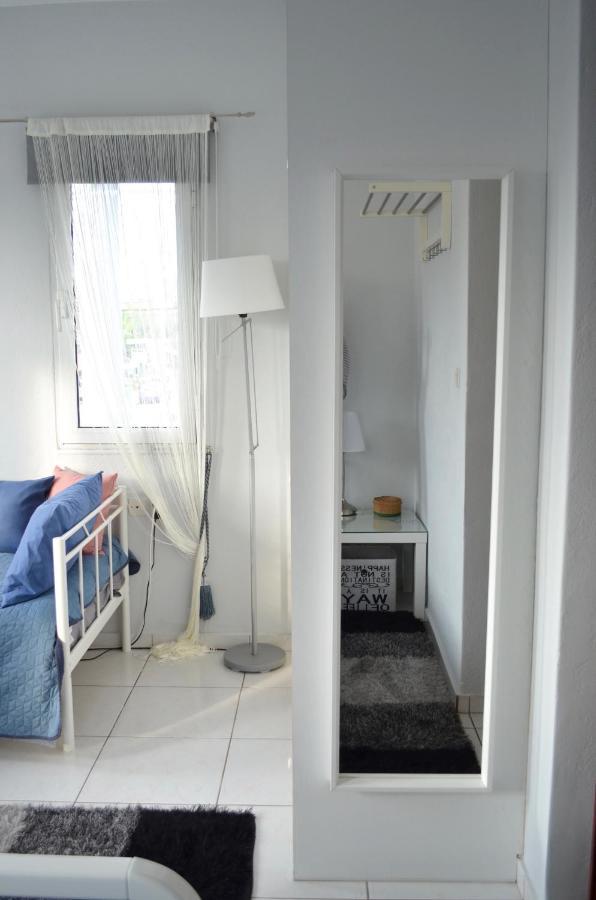 Downtown Apartment Kamena Vourla Extérieur photo